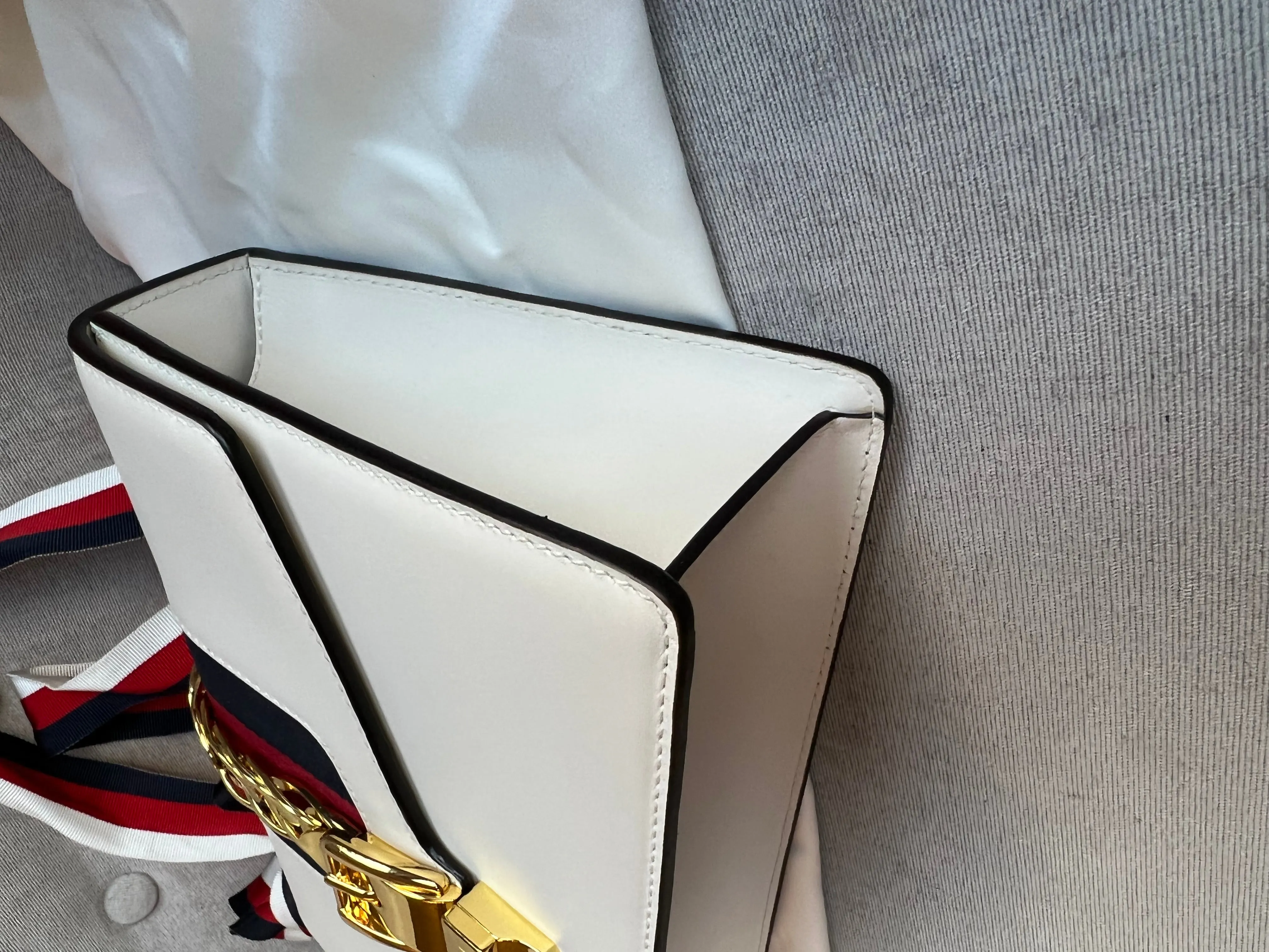 Gucci White Sylvie Small Bag (RRP £1,920)